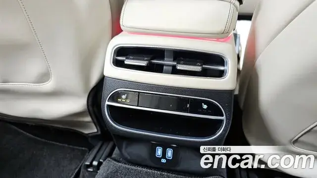 Genesis GV70 2022 — Şəkil 3/20