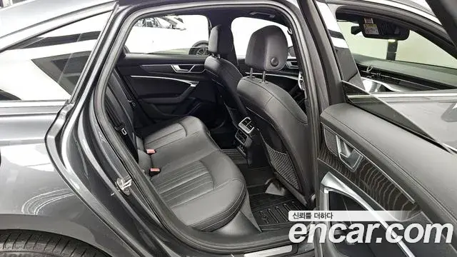 Audi A6 2022 — Photo 6/20