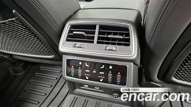 Audi A6 2022 — Photo 12/20