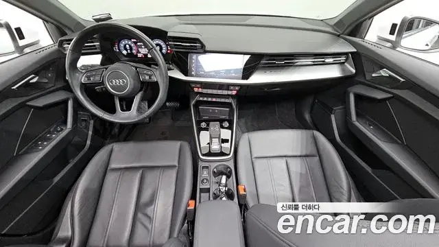 Audi A3 2024 — Photo 13/20
