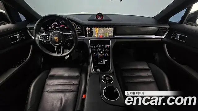 Porsche Panamera 2018 — ფოტო 5/20