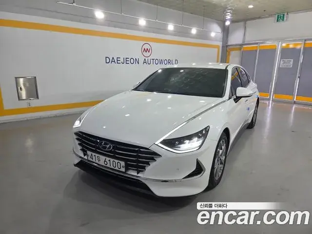 Hyundai Sonata Hybrid 2019 — ფოტო 13/20