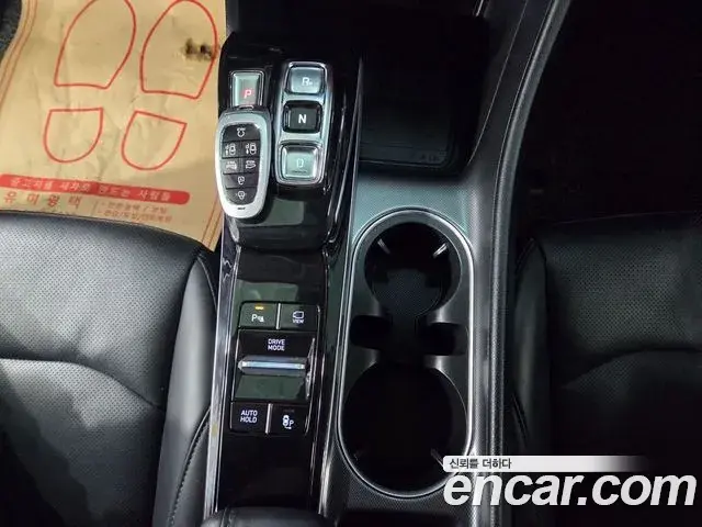 Hyundai Sonata Hybrid 2019 — ფოტო 19/20