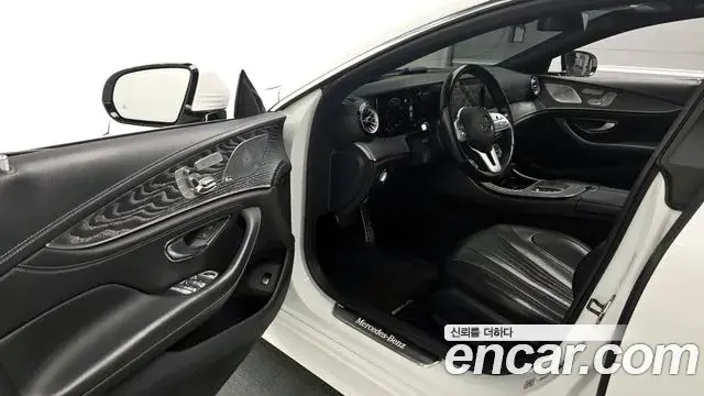 Mercedes-Benz CLS-Class 2021 — Фото 10/20