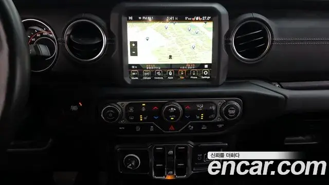 Jeep Wrangler 2022 — Şəkil 2/20