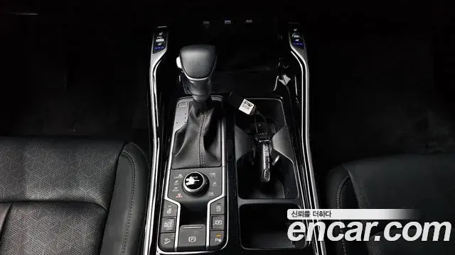 Kia Sorento 2021 — Фото 7/20