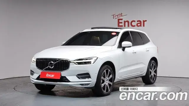 Volvo XC60 2019 — ფოტო 2/20