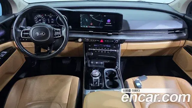Kia Carnival 2021 — Фото 7/20
