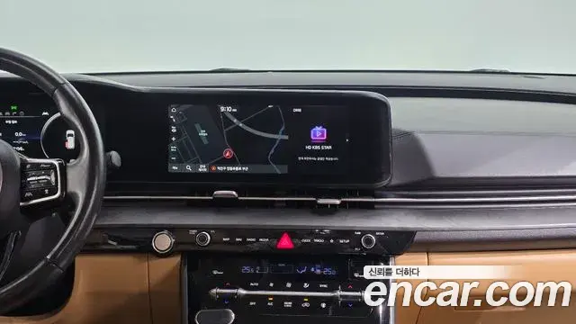 Kia Carnival 2021 — Фото 16/20