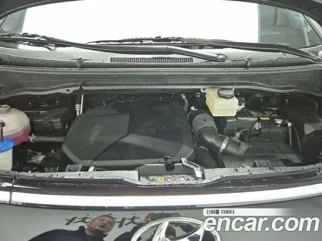 Hyundai Staria 2021 — Фото 5/19