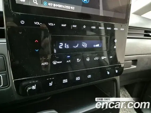 Hyundai Staria 2021 — Фото 16/19