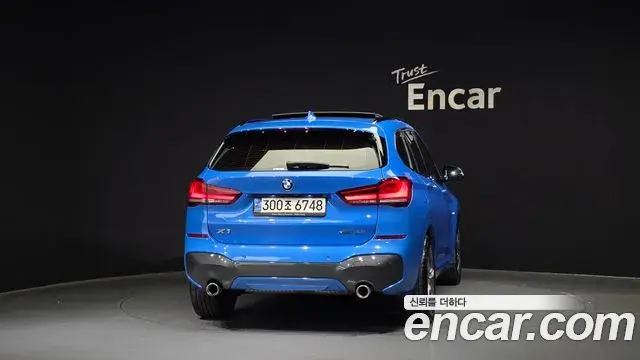 BMW X1 2021 — Photo 4/20