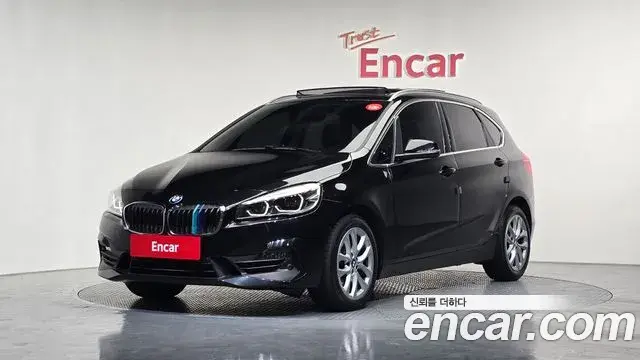 BMW 2 Series Active Tourer 2020 — Photo 14/20