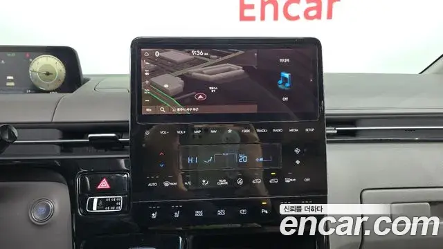 Hyundai Staria 2021 — Şəkil 13/20