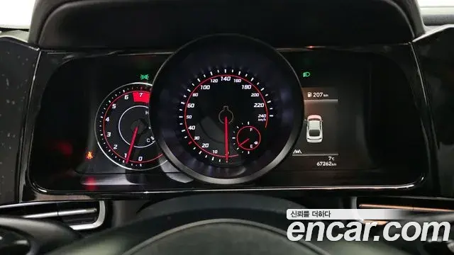 Hyundai The New Avante Hybrid 2022 — Photo 4/20