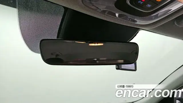 Hyundai The New Avante Hybrid 2022 — Photo 7/20