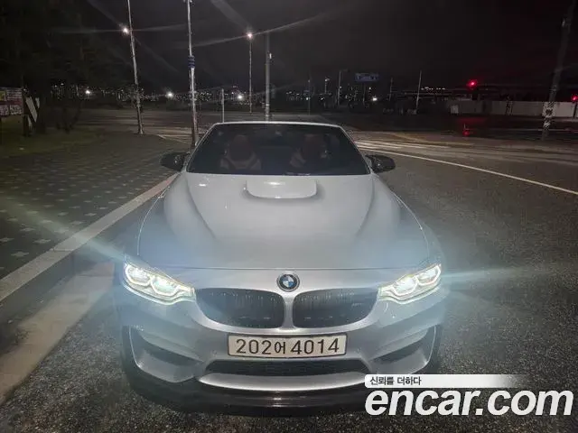 BMW M4 2018 — Şəkil 1/20