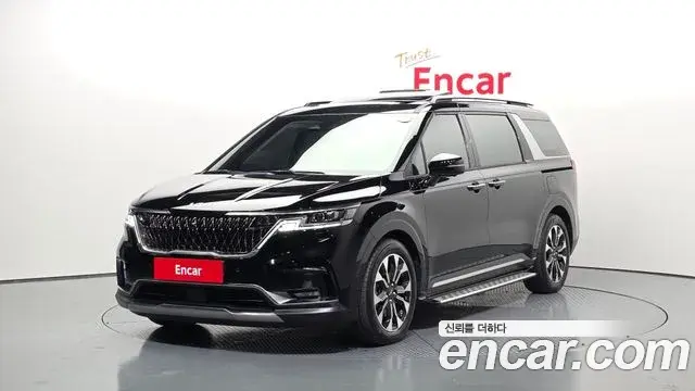 Kia Carnival 2022 — Фото 1/20