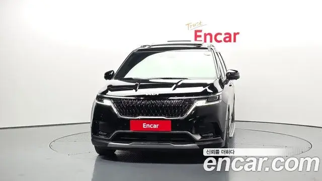 Kia Carnival 2022 — Фото 3/20