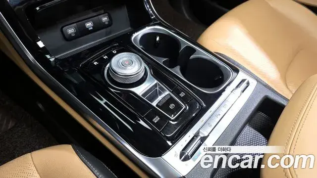 Kia Carnival 2022 — Фото 9/20