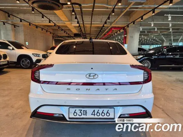 Hyundai Sonata Hybrid 2019 — ფოტო 5/20