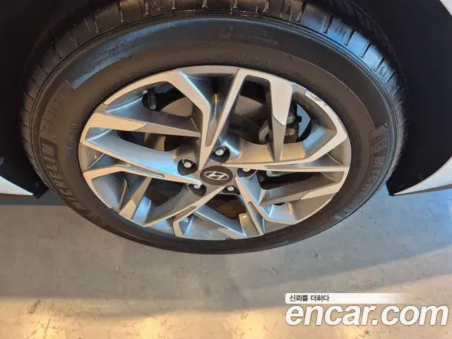 Hyundai Sonata Hybrid 2019 — ფოტო 9/20