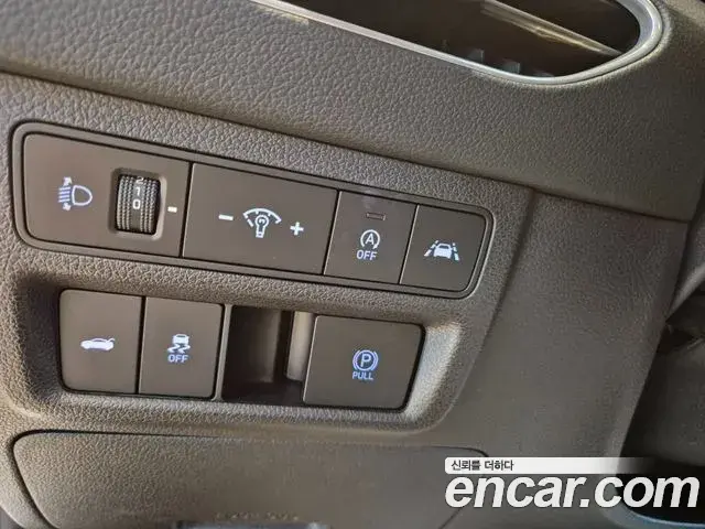 Hyundai Sonata Hybrid 2019 — ფოტო 19/20