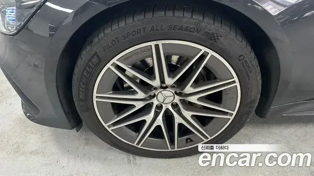 Mercedes-Benz AMG GT 2022 — ფოტო 15/17