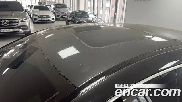 Mercedes-Benz AMG GT 2022 — ფოტო 16/17