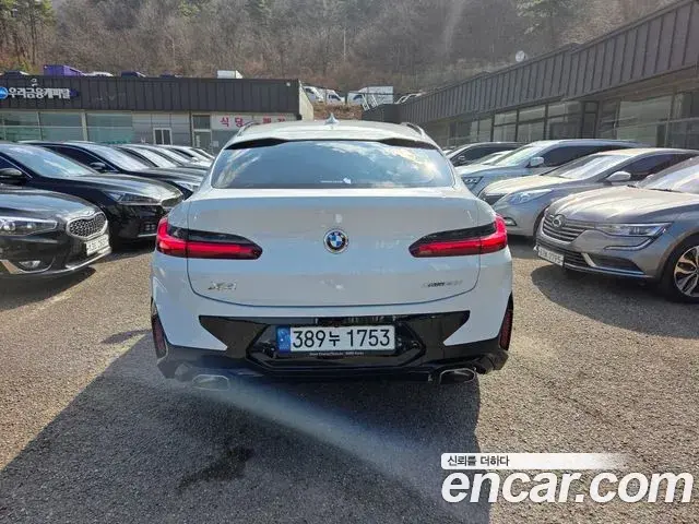 BMW X4 2023 — Photo 6/20