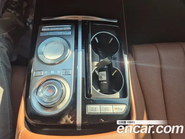 Genesis G80 2021 — ფოტო 14/20