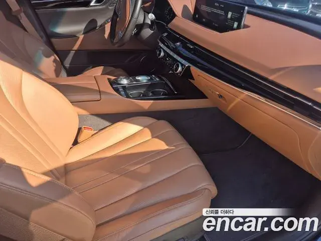 Genesis G80 2021 — ფოტო 5/20