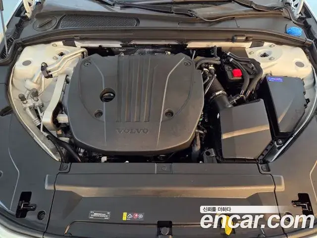 Volvo S90 2025 — ფოტო 8/20
