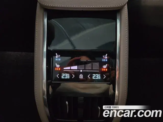 Volvo S90 2025 — ფოტო 19/20