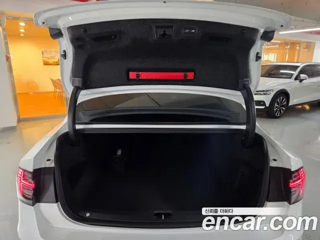 Volvo S90 2025 — ფოტო 9/20