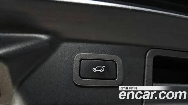 Land Rover Range Rover Velar 2018 — Şəkil 1/20