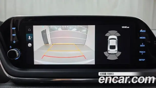Hyundai Sonata Hybrid 2023 — Photo 8/20