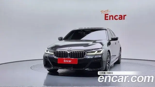 BMW 5 Series 2021 — ფოტო 1/20