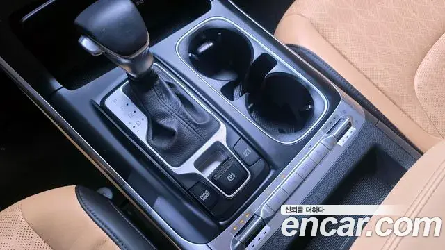 Kia Carnival 2022 — Фото 9/20