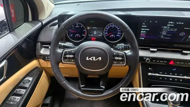 Kia Carnival 2022 — Фото 14/20