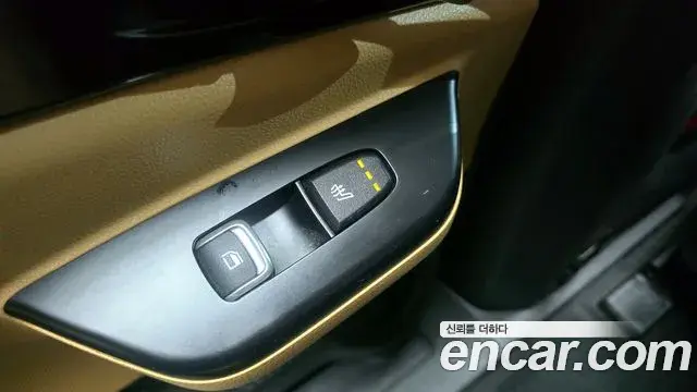 Kia Carnival 2022 — Фото 18/20