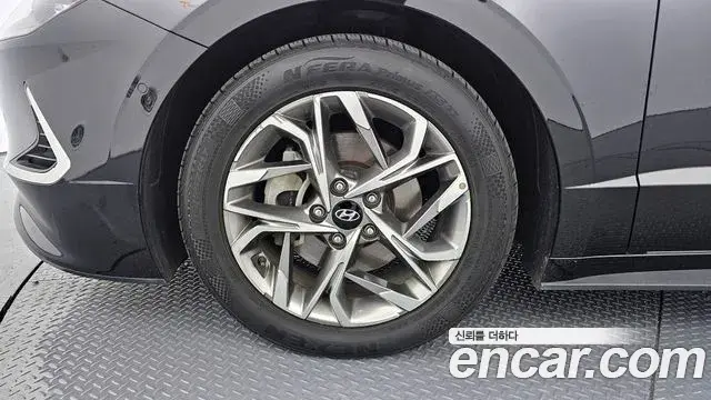 Hyundai Sonata Hybrid 2020 — Şəkil 8/20