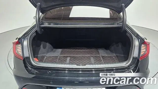 Hyundai Sonata Hybrid 2020 — Şəkil 19/20