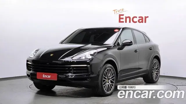 Porsche Cayenne 2021 — ფოტო 1/20