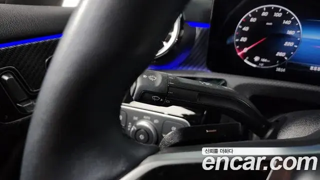 Mercedes-Benz A-Class 2024 — Photo 11/20