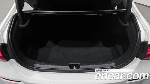 Mercedes-Benz A-Class 2020 — Şəkil 7/20