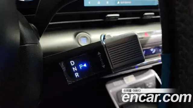 Hyundai Kona Hybrid 2024 — ფოტო 1/20