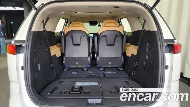 Kia Carnival 2023 — Photo 20/20