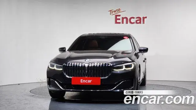 BMW 7 Series 2021 — Şəkil 19/20