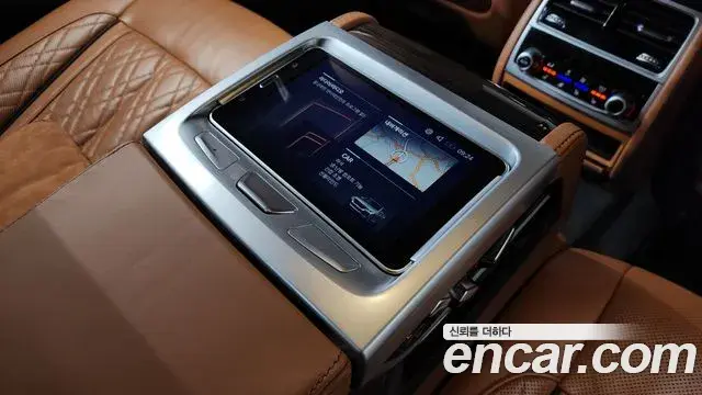 BMW 7 Series 2021 — Şəkil 15/20
